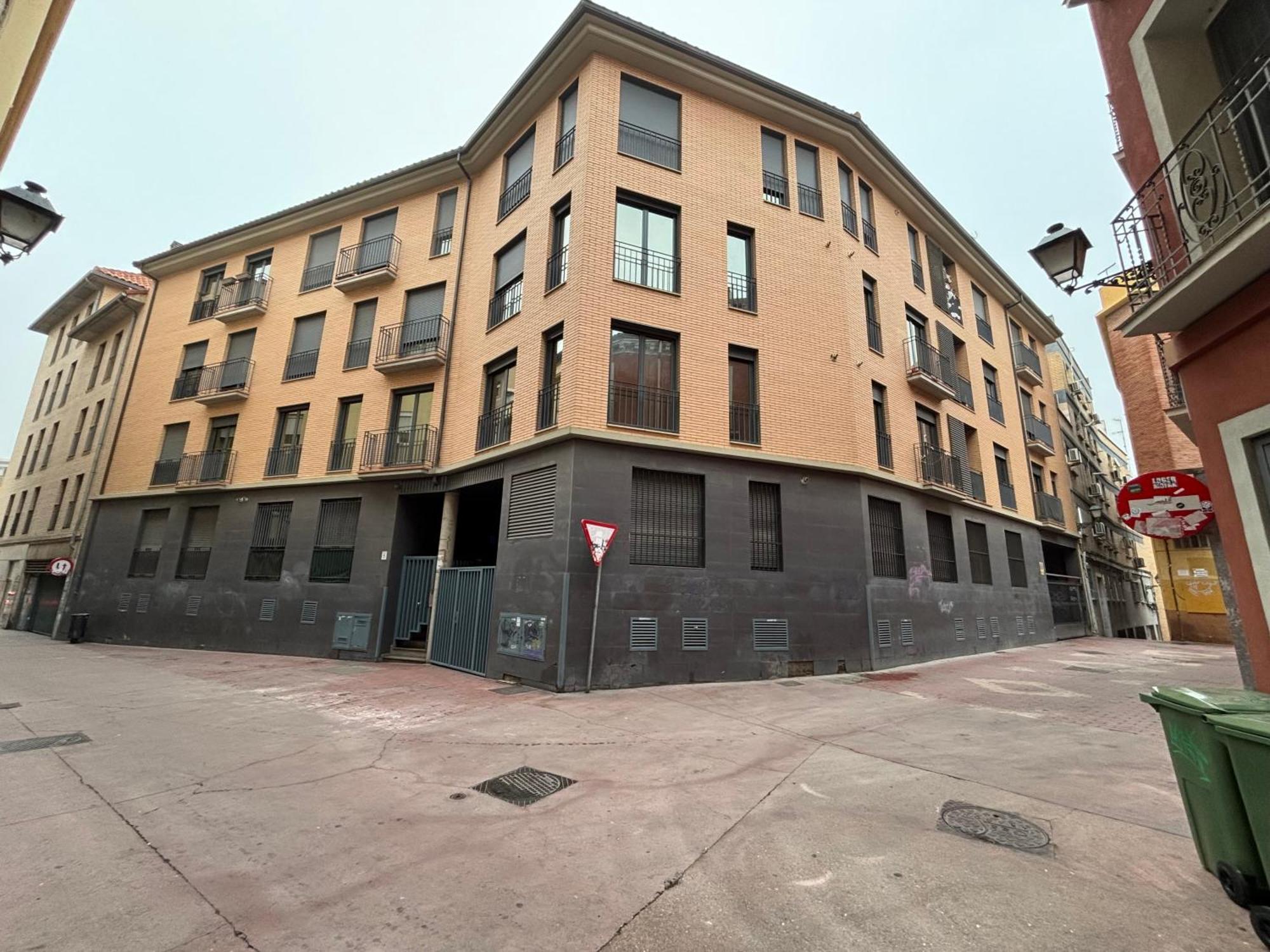 Torre Mudejar Apartment Zaragoza Bagian luar foto